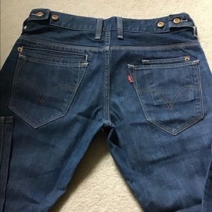 Levis jeans